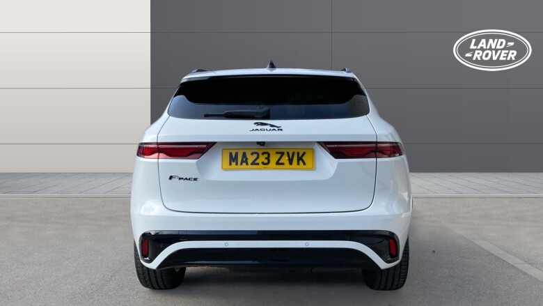 Jaguar F-Pace 2.0 D200 R-Dynamic Black 5dr Auto AWD Diesel Estate